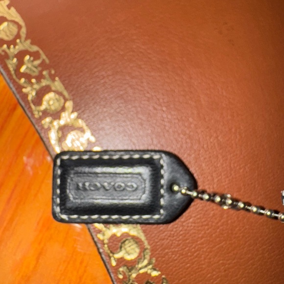 Coach Wristlet - Picture 3 of 7